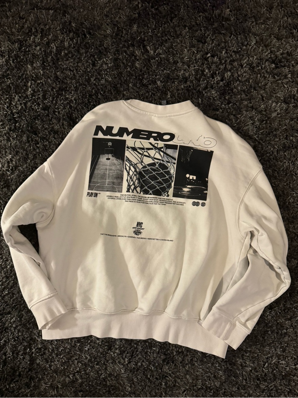 H&M NYC Numero Uno Sweatshirt -Size Medium